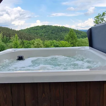 Na Folwarku Z Jacuzzi Tarnawa Dolna (Lesser Poland)