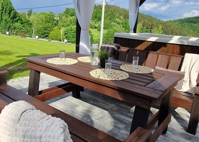 Na Folwarku Z Jacuzzi 度假居 Tarnawa Dolna (Lesser Poland)