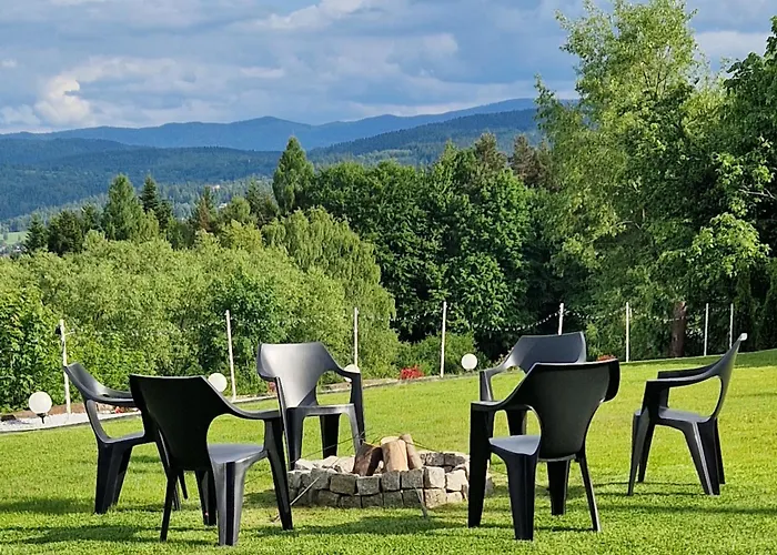 度假居 Na Folwarku Z Jacuzzi Tarnawa Dolna (Lesser Poland)